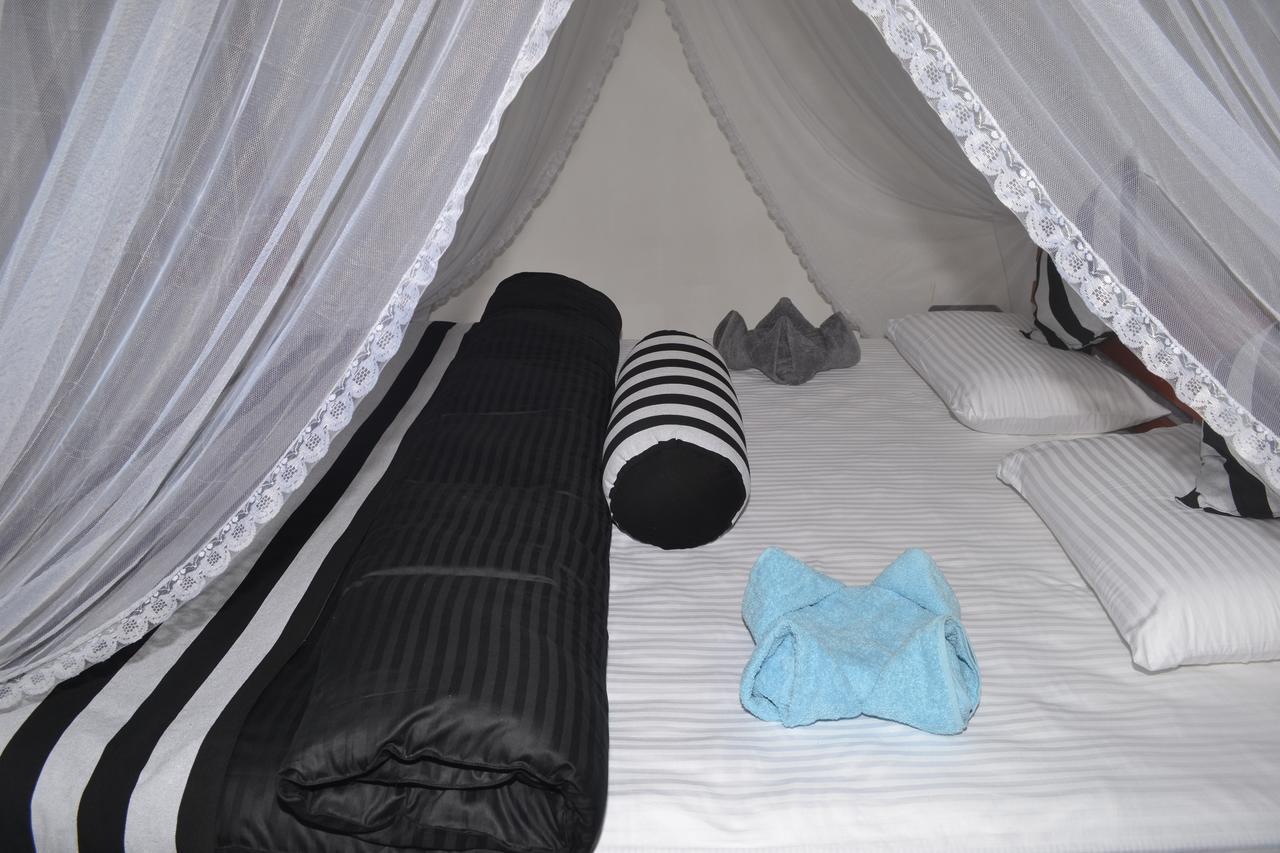 Sky Garden Ella Apartment Bagian luar foto